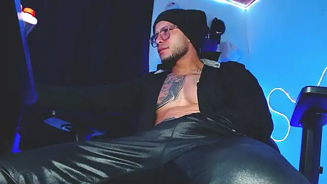 sebastian horny online show from December 2025 10:41:01 AM