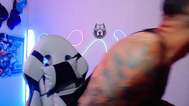 sebastian horny online show from April 2026 09:10:02 PM