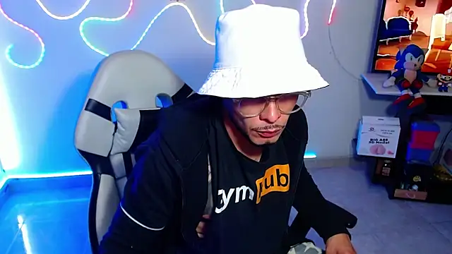sebastian horny online show from October 2025 07:54:01 AM
