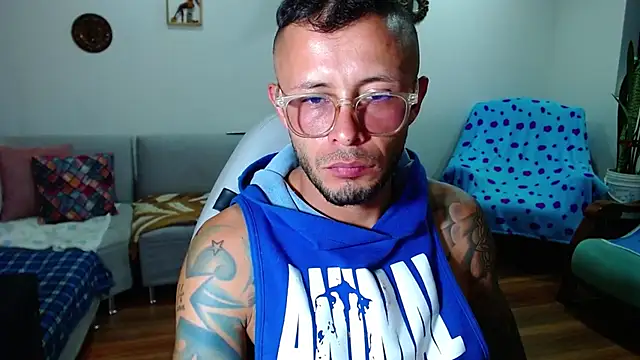sebastian horny online show from May 2026 10:33:01 PM