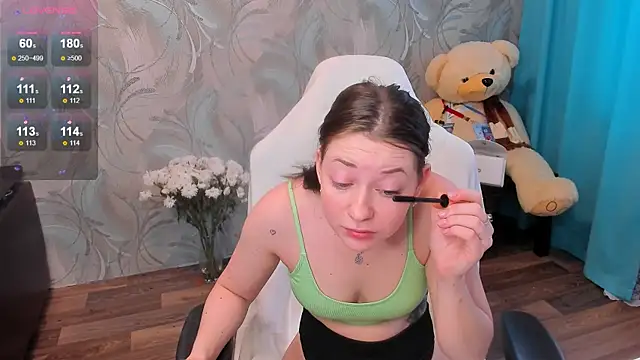 Kitty8meow online show from January 2025 04:44:01 AM