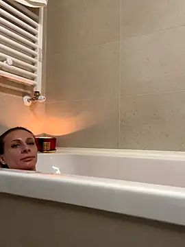 MirandaHobbs online show from September 2025 07:14:02 PM