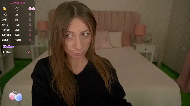 MirandaHobbs online show from March 2025 03:25:01 PM