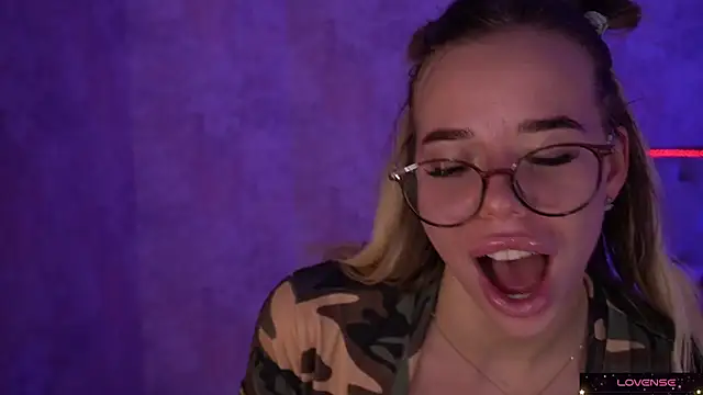 Sexy Ira online show from February 2025 12:03:02 PM