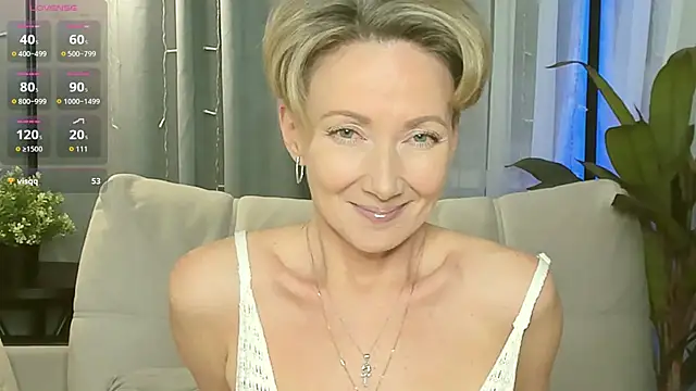 AkexandraFix online show from December 2025 01:12:02 PM