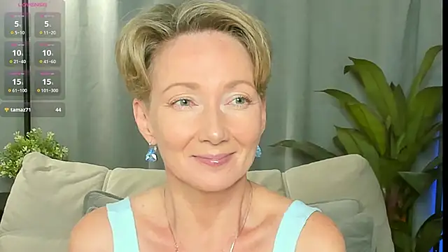 AkexandraFix online show from August 2026 02:01:01 PM