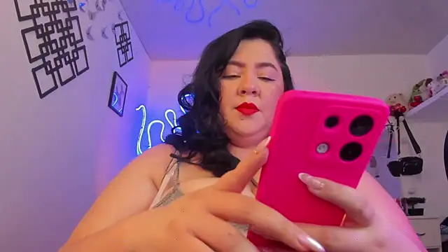 Snapshot of kayla_morgan chatting on November 2025 06:56:02 AM kayla morgan online show from November 2025 06:56:02 AM