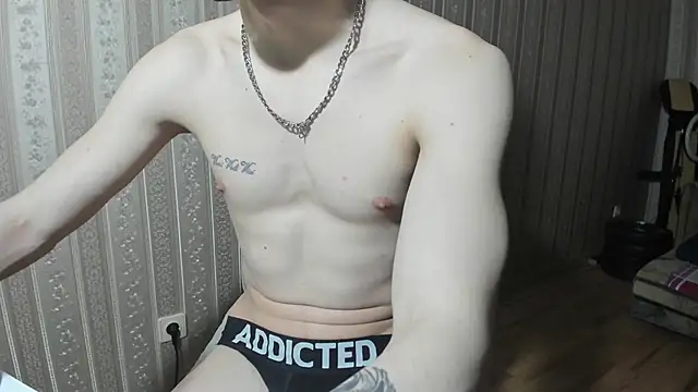 IncredibleGuyy online show from February 2025 10:36:02 PM