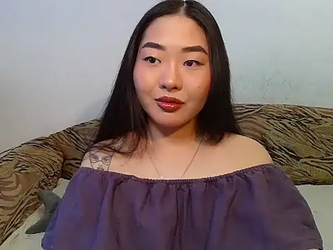 Snapshot of Aleksa_Blackdream chatting on May 2026 12:47:02 PM Aleksa Blackdream online show from May 2026 12:47:02 PM