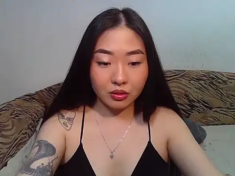 Snapshot of Aleksa_Blackdream chatting on May 2026 07:32:02 PM Aleksa Blackdream online show from May 2026 07:32:02 PM