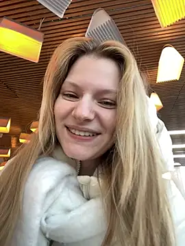 MaryHiggins online show from February 2026 01:38:02 PM