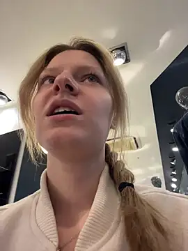 MaryHiggins online show from March 2026 01:35:01 PM