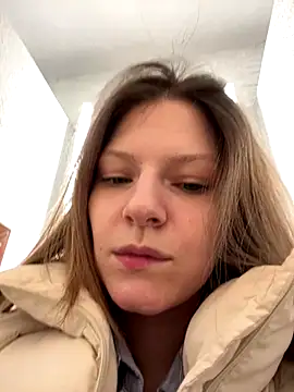 Snapshot of MaryHiggins chatting on December 2025 08:09:02 AM MaryHiggins online show from December 2025 08:09:02 AM