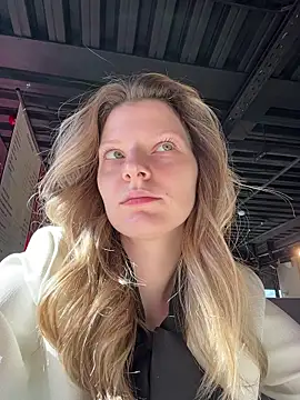 MaryHiggins online show from April 2026 11:28:01 AM