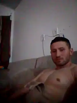 Snapshot of Juninho5755 chatting on October 2025 11:23:01 PM Juninho5755 online show from October 2025 11:23:01 PM