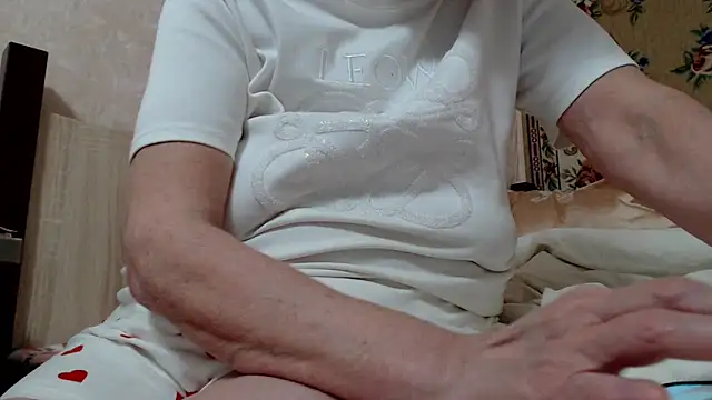 Anabelldestiny online show from April 2026 07:42:01 PM