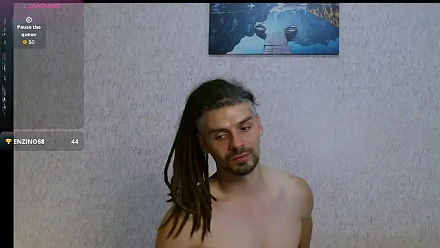 Aestheticguy101 online show from September 2025 06:26:02 PM