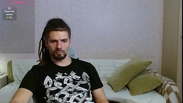 Aestheticguy101 online show from October 2025 11:23:02 AM