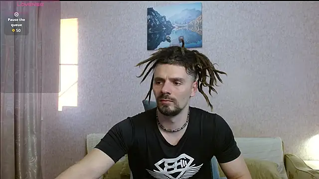 Aestheticguy101 online show from May 2026 04:29:02 PM
