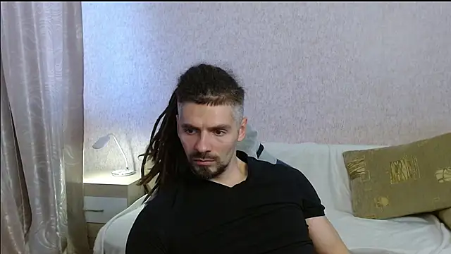 Aestheticguy101 online show from October 2025 10:59:01 AM