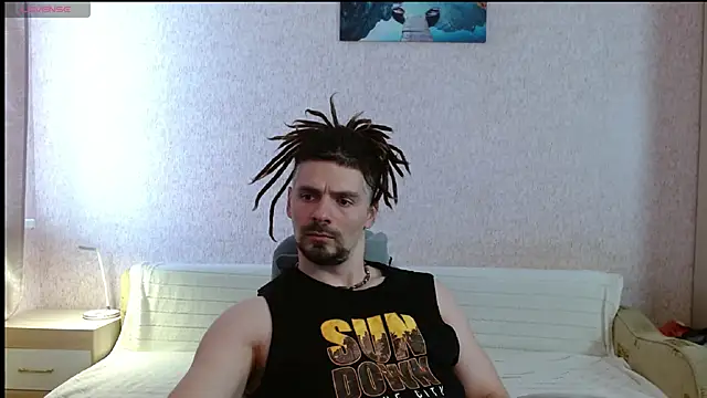 Aestheticguy101 online show from April 2026 08:21:01 AM