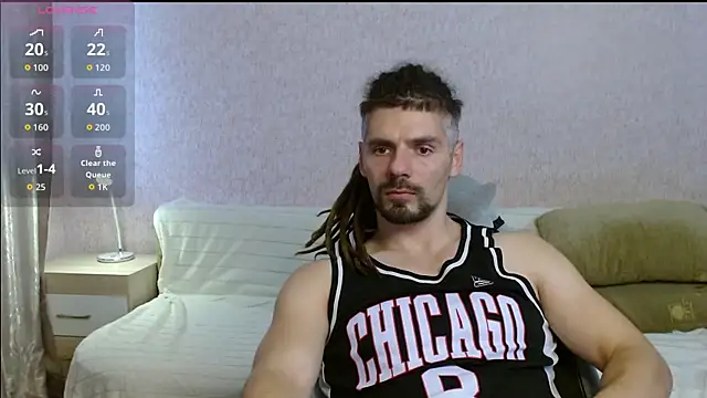 Aestheticguy101 online show from November 2025 10:42:02 AM