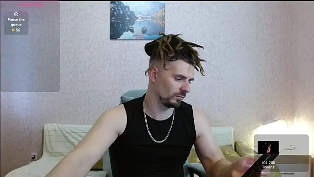 Aestheticguy101 online show from May 2026 02:45:01 PM
