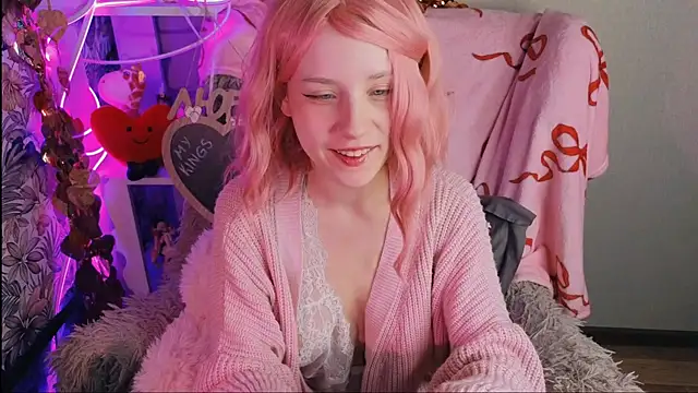 sarakaell online show from February 2026 01:27:01 AM