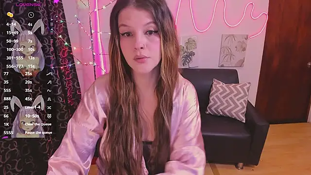 Snapshot of MillySandlerr chatting on January 2026 02:34:02 PM MillySandlerr online show from January 2026 02:34:02 PM