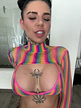 LexiCoco online show from April 2026 10:11:01 AM