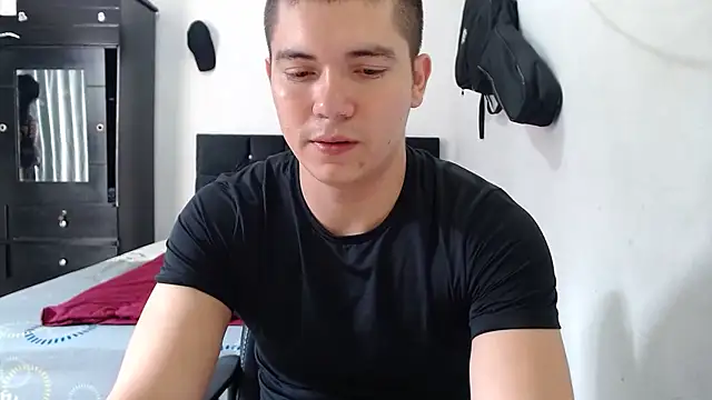 suckmydickbitch97 online show from November 2025 12:42:01 PM