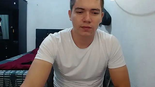 suckmydickbitch97 online show from December 2025 11:47:01 AM