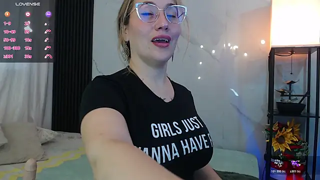 hotpawgmilf online show from February 2026 09:14:01 PM