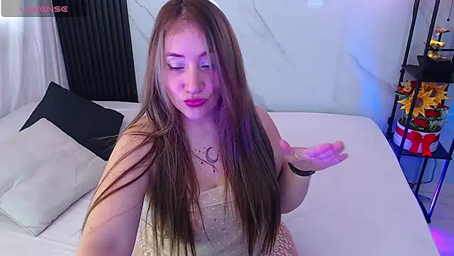 hotpawgmilf online show from October 2025 06:52:02 PM