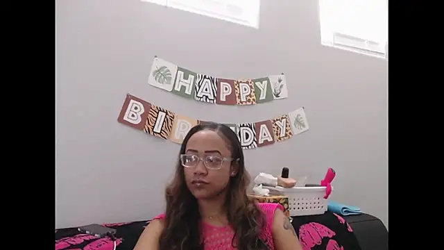 RylHoneyy online show from March 2026 08:15:02 PM