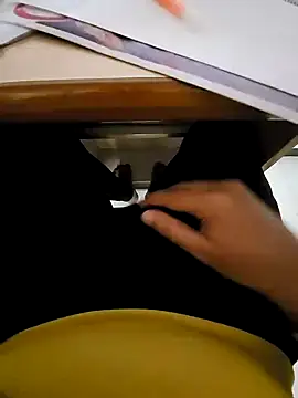 vansh1802 online show from January 2025 07:17:02 PM