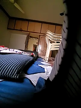 vansh1802 online show from November 2025 05:19:01 AM