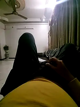 vansh1802 online show from January 2025 06:52:01 PM