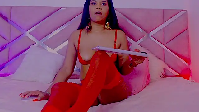 Snapshot of Nia_Pratt chatting on February 2025 05:29:02 AM Nia Pratt online show from February 2025 05:29:02 AM