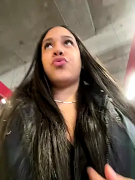 WHAAATTTTTTTTTT online show from December 2025 11:36:01 AM