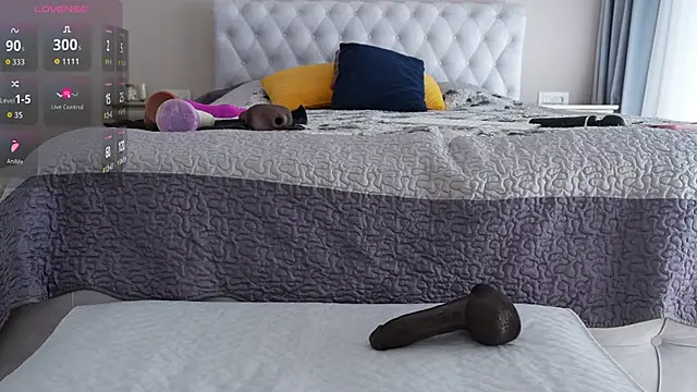 tinna angel online show from March 2026 09:35:01 AM