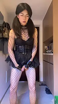 CrytinaSissyCrossdress online show from June 2026 04:19:01 PM