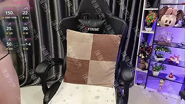 Yuki-yio online show from October 2025 01:16:02 AM