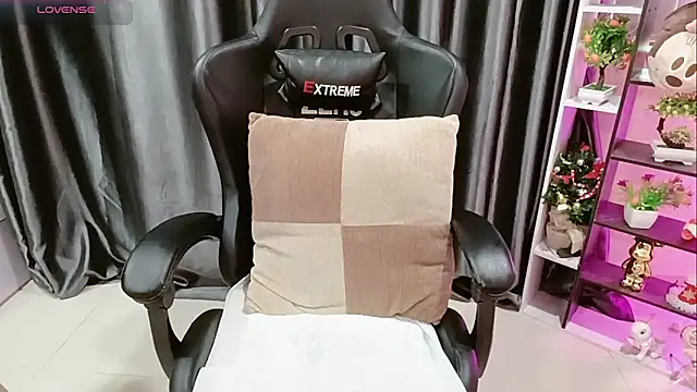 Yuki-yio online show from February 2026 01:14:02 AM