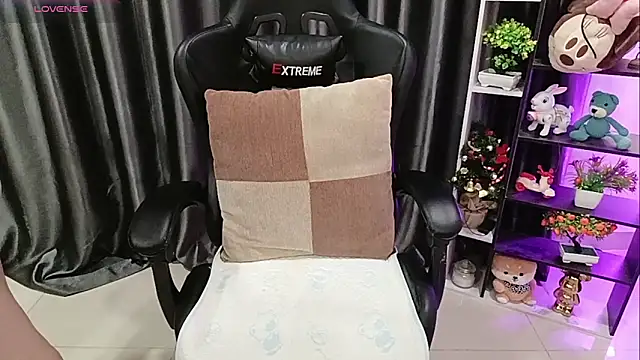 Yuki-yio online show from April 2026 12:58:02 AM