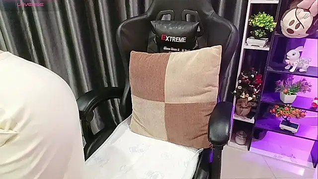 Yuki-yio online show from March 2026 01:29:02 AM