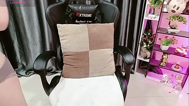 Yuki-yio online show from February 2026 01:24:02 AM