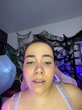 Snapshot of Emma_Wish chatting on October 2025 08:41:01 PM Emma Wish online show from October 2025 08:41:01 PM