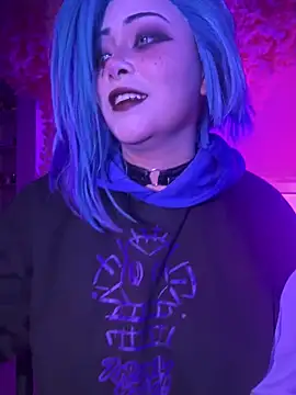 seraphine23 online show from March 2026 03:17:02 AM