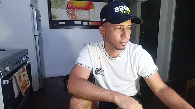 thommerxxx online show from May 2026 01:50:01 PM